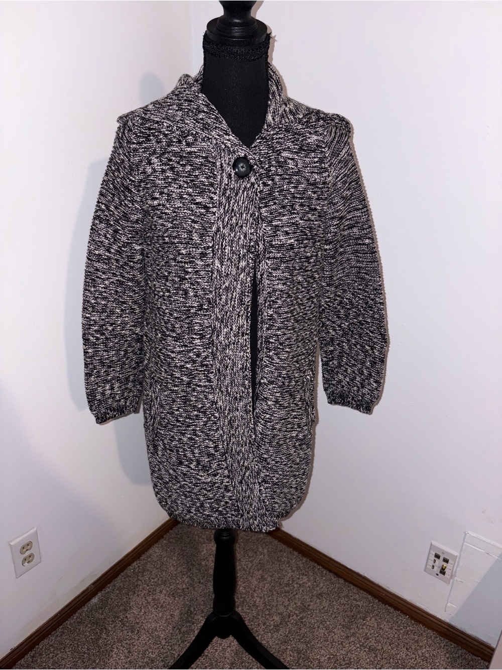 Dana Buchman Black & White Marled Knit Trench Coat